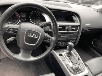 2010 Audi A5 Quattro AWD 3