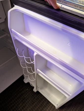 Whirlpool Large (Mini) Fridge 1