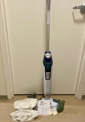 Electric steam mop 1