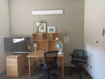 Subletting a comfortable room w/ private bathroom - Stanford campus 1