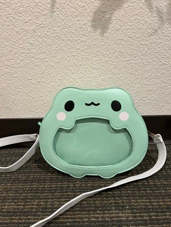 Froggy Ita Bag 1