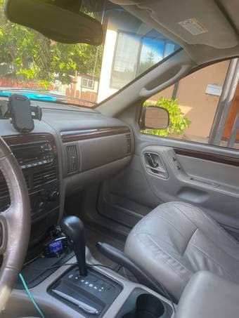 Jeep Grand Gherokee 2004 in a rarely great condition 3