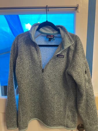 Blue Patagonia Jumper (almost new), Size L (female) 1