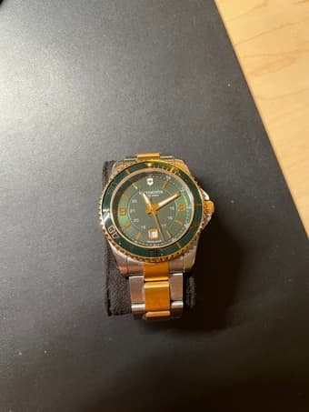 Victorinox Swiss Army Maverick Watch 1