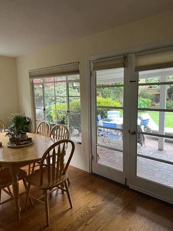 Room available 9/1 1.5 miles from Stanford in 4bd/3ba (only female) 2