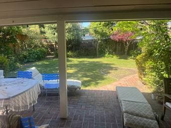 Room available 9/1 1.5 miles from Stanford in 4bd/3ba (only female) 4