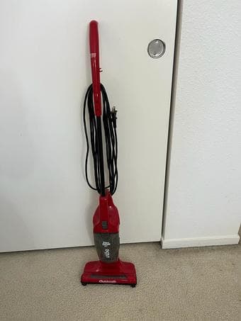 Dirt Devil Stick Vacuum Cleaner 1
