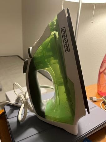 Black & Decker Iron 1