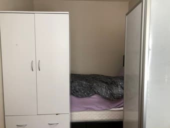 One Bedroom on Stanford Avenue (Work Study Room) 1