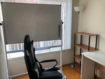 One Bedroom on Stanford Avenue (Work Study Room) 4