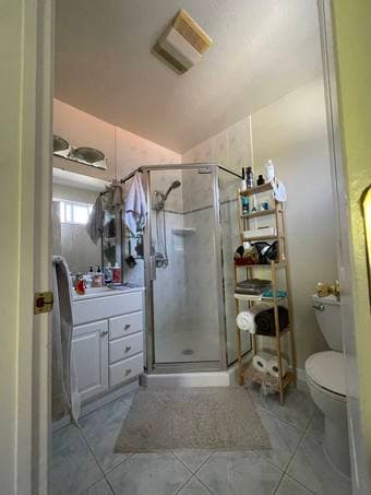 Room for rent in PA with Stanford alumni/affiliates 4