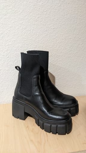 Steve Madden boots 3
