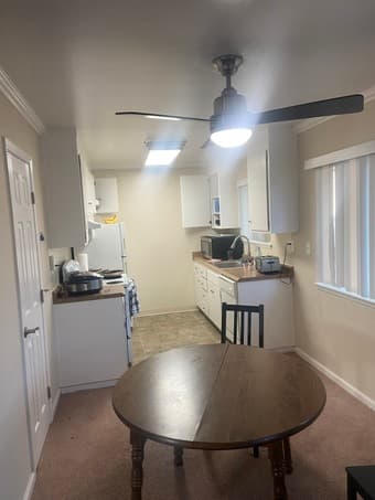 Room Open in 2Bd/1Ba Apartment in Palo Alto-August 1 4