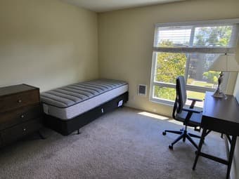 Fully Furnished apartment in Oak Creek Palo Alto 1