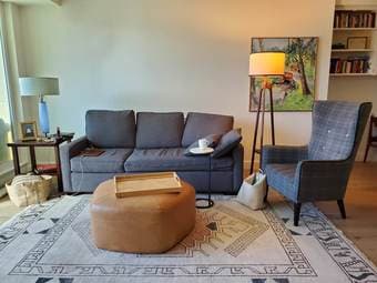 Private bed+bath available in sunny downtown unit 2