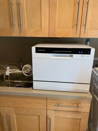 Countertop Dishwasher 1