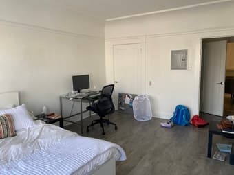 Large, quiet, sunny studio in SF near Dolores Park available 8/5 - 9/2 2