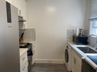 Large, quiet, sunny studio in SF near Dolores Park available 8/5 - 9/2 3
