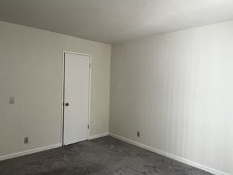 Female Roommate for Private Unfurnished 1Bedroom1Bathroom in MW 2