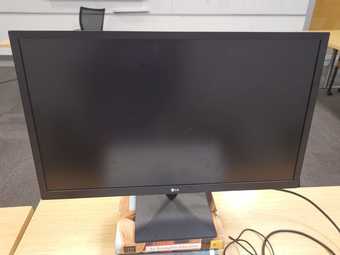 Monitor LG 20 inches 1