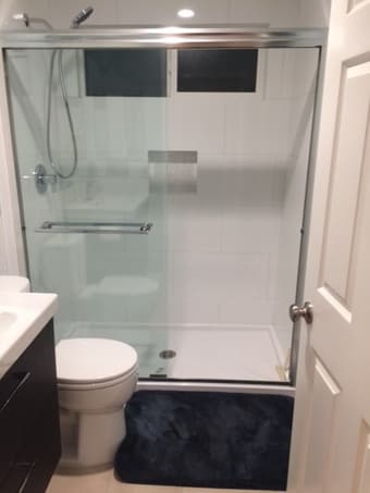 Large Size Master Room with private Entrance in Palo Alto, 8/1, 3