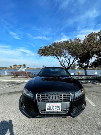 2012 Audi S5 4.2 quattro Premium Plus Coupe AWD 1