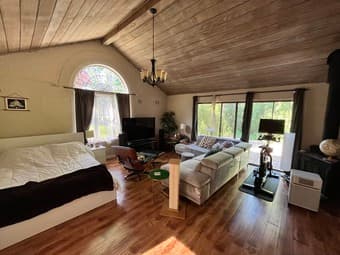 amazing in-law unit in the hills close to campus, great for couples 3