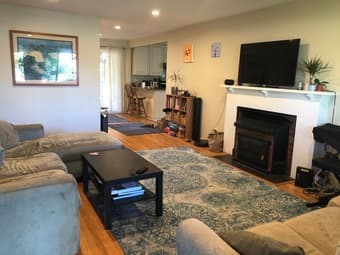 Room for rent in Redwood City House 1