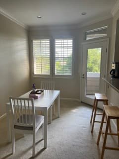 Stanford campus附近2b2.5b condo次卧招租 1