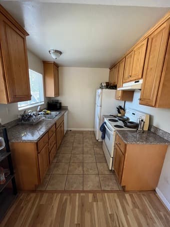 1 Room in a 2 Bed 2 Bath (private bath) ~ $1450 Palo Alto 2