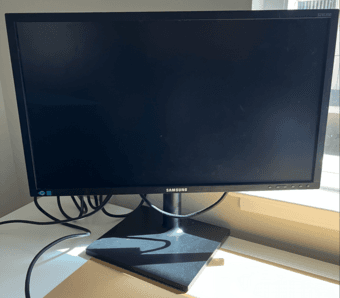 2x Matching Samsung 24" Monitors 3