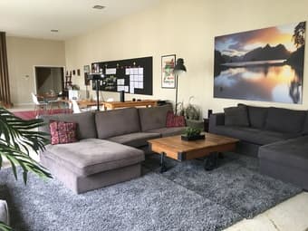 Breathtaking view and community in SF with 35 min commute to campus 2