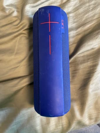UE Megaboom Bluetooth Wireless Speaker 1