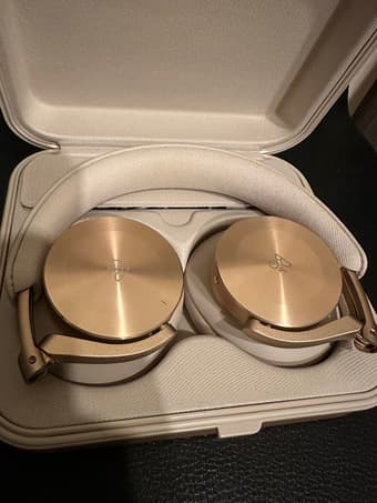 B&O H95 HighEnd Headphone (Like new condition) 1