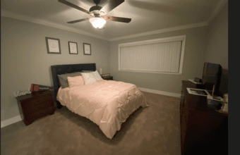 Master bedroom available in Redwood City - 5 miles from campus 1