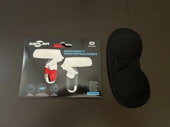 128GB Oculus Quest 2 with Elite Strap + Charging Dock + Carrying Case 3