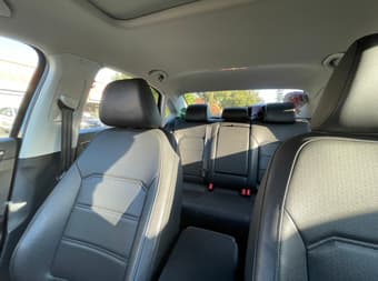 2018 Volkswagen Passat SE 2.0L in Excellent Condition 4