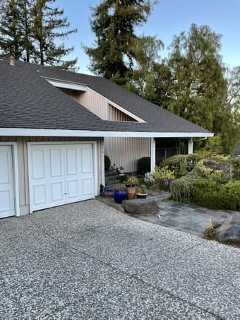 4 BR in Menlo - perfect for grad students! 1