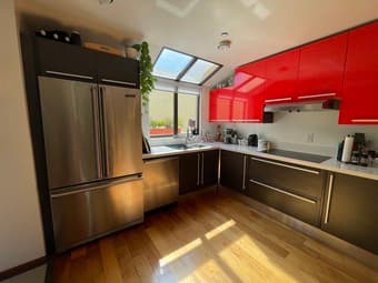 1 bedroom in 2b2.5b on cal ave - year long lease mid - late sept 1