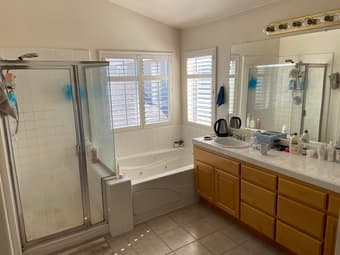 $1500 - Spacious Master Bedroom, East Palo Alto, 15-20 min from Stanfo 2