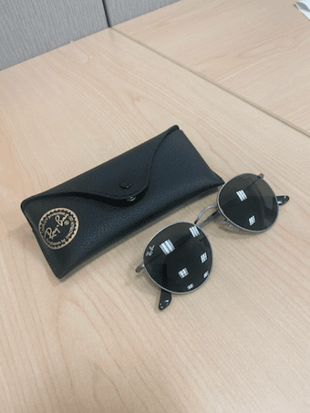 Selling RayBan sunglasses, never worn 1
