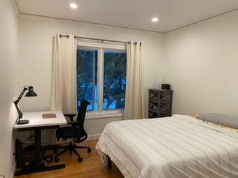 2 Rooms available in 4-bed/3-bath house in Mission / Potrero 4