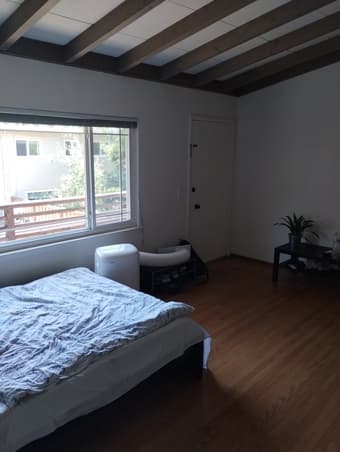 Furnished Studio apartment in Palo Alto (near Cal ave.) 1