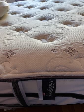 FREE DOUBLE MATTRESS, BOX SPRING AND FRAME - BEAUTYREST 1