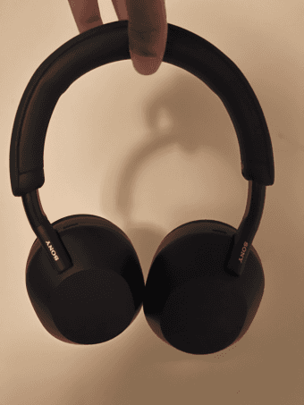 Sony WH-1000XM5 brand new 1