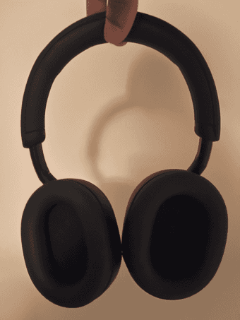 Sony WH-1000XM5 brand new 2