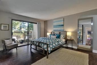 Beautiful 3BR/2BA Mountain View Condo is available for rent 2