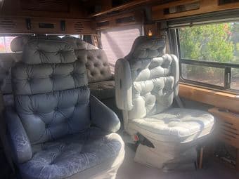 1992 Ford Econoline Adventure Van 3