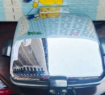 Vintage Sunbeam Waffle Iron 1