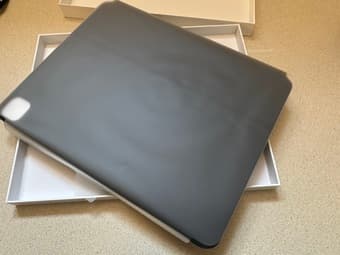 NEW MagicKeyboard iPad 12.9 Pro 3